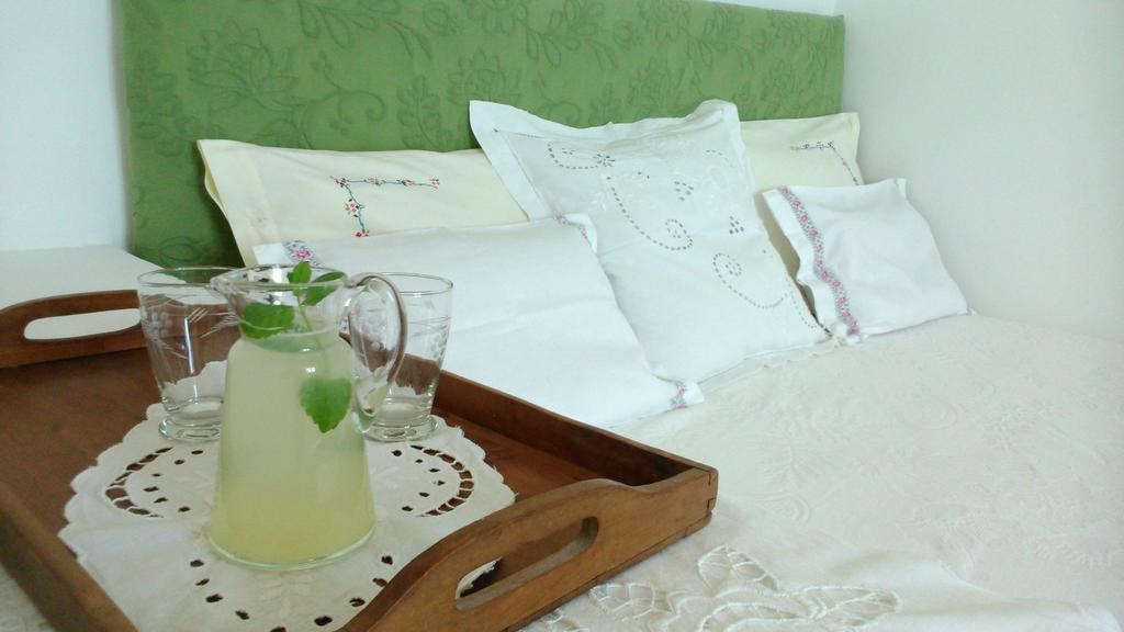 Little River View Triplex In Alfama Lisboa